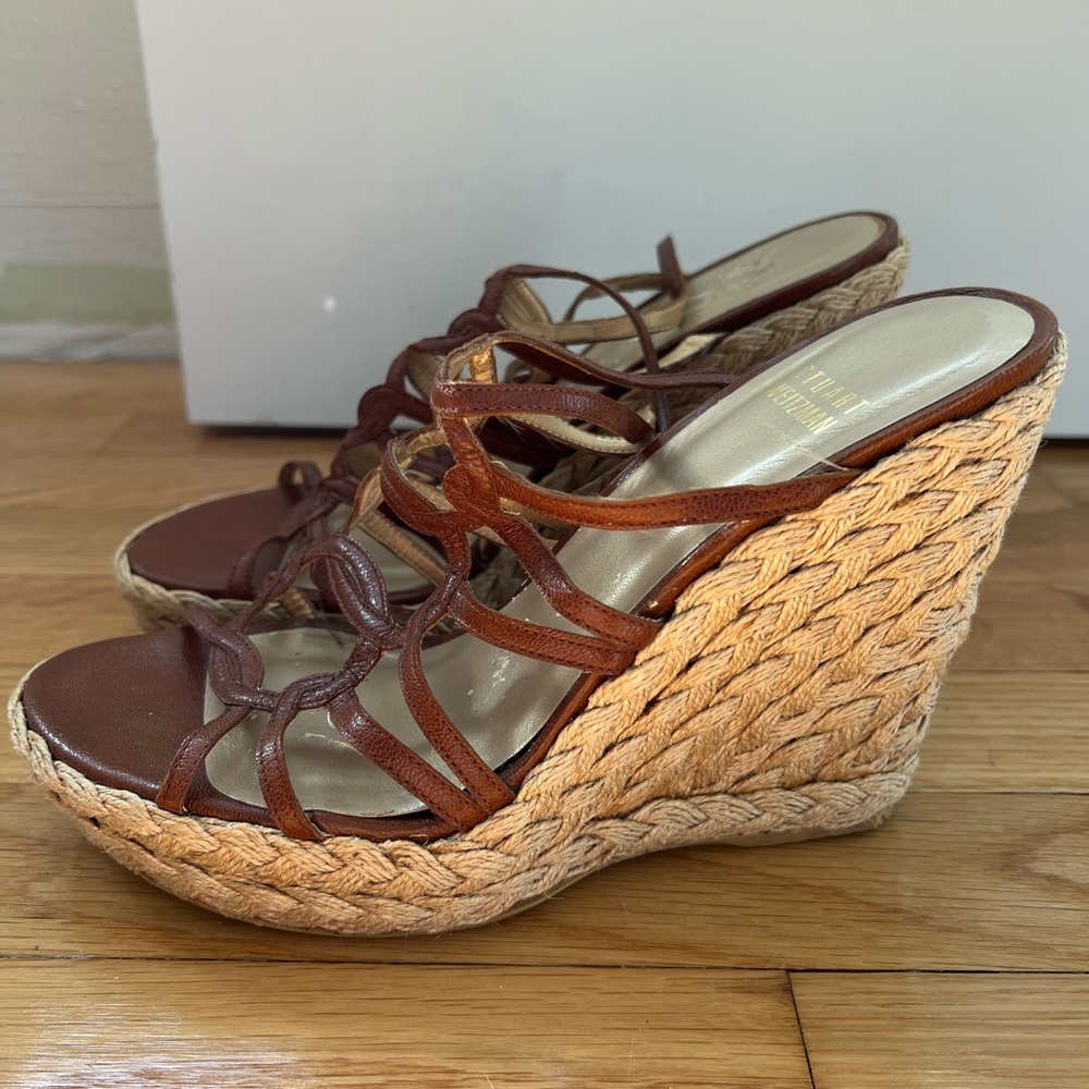 Stuart Weitzman. Strappy Wedges. Size 8.
